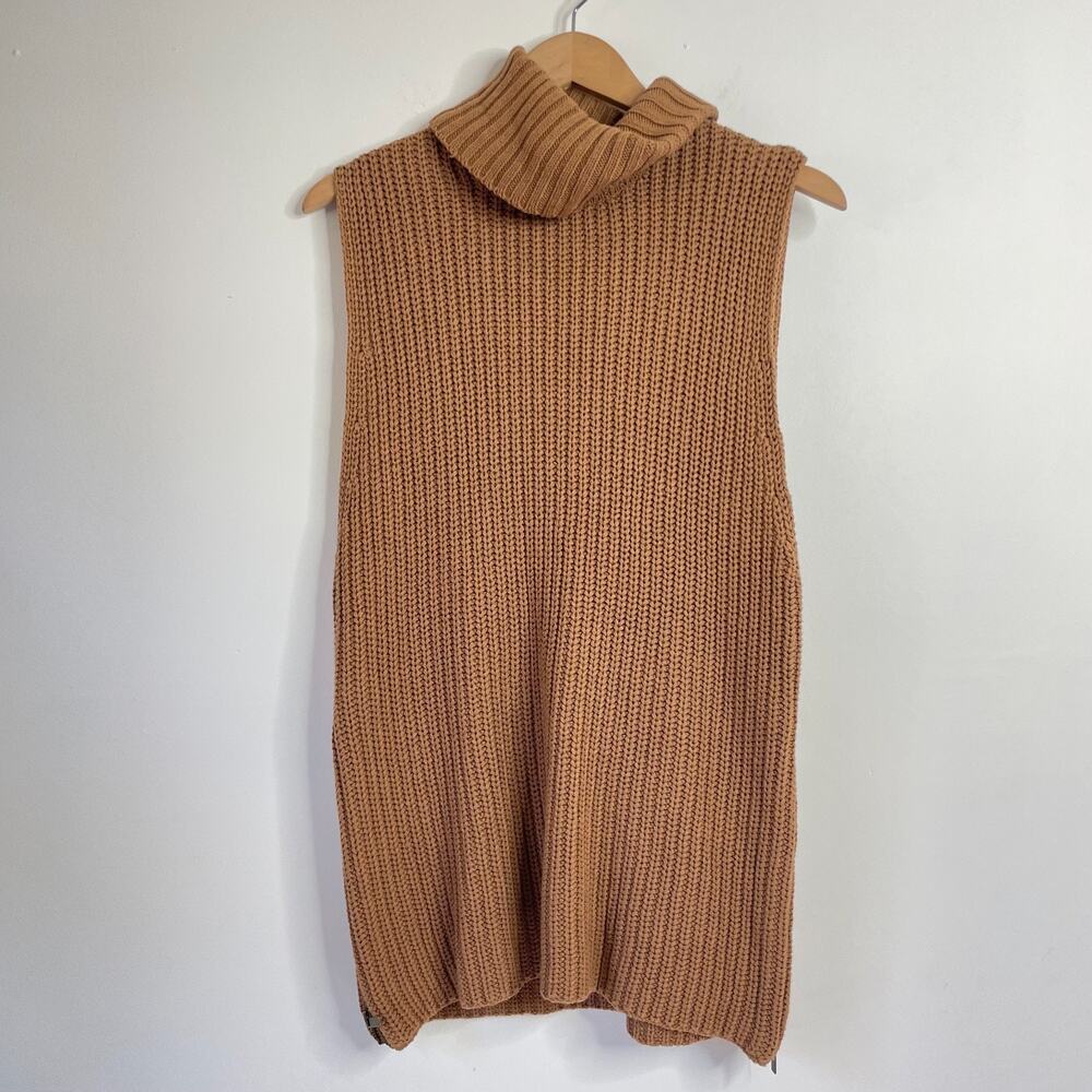 Ribbed Knit Brown Turtleneck Sweater Vest Medium Quiet Luxury Minimalist Capsule